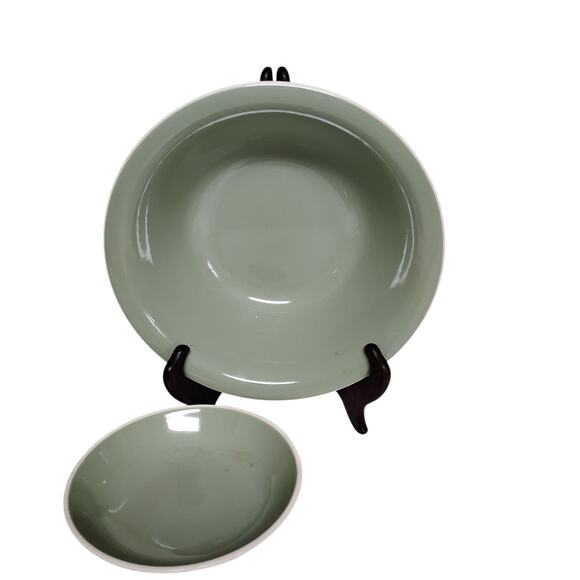 💚 Set of 2 Vintage Sage Green Bowls (8.5" & 5.5") | MCM USA Mismatched🥄 - Picture 14 of 14